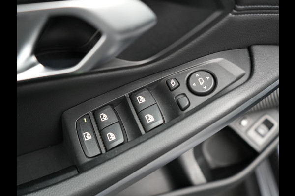 BMW 3 Serie Touring 330e Sportline Plug In Hybrid PHEV | Trekhaak af Fabriek | Adaptive Cruise Control | 360 Camera |Head Up | Sportstoelen Verwarmd | Carplay | Keyless | Virtual | BLIS | Navi Full Map |