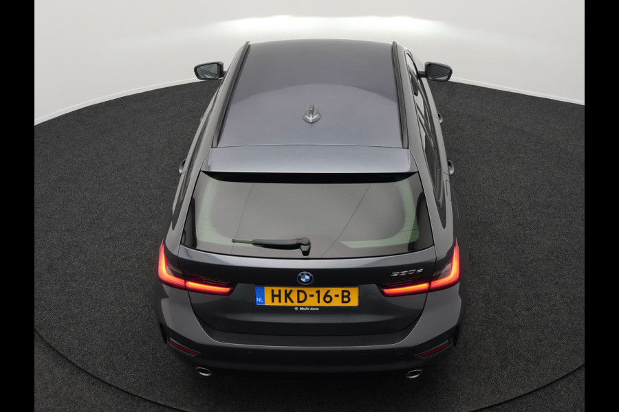 BMW 3 Serie Touring 330e Sportline Plug In Hybrid PHEV | Trekhaak af Fabriek | Adaptive Cruise Control | 360 Camera |Head Up | Sportstoelen Verwarmd | Carplay | Keyless | Virtual | BLIS | Navi Full Map |