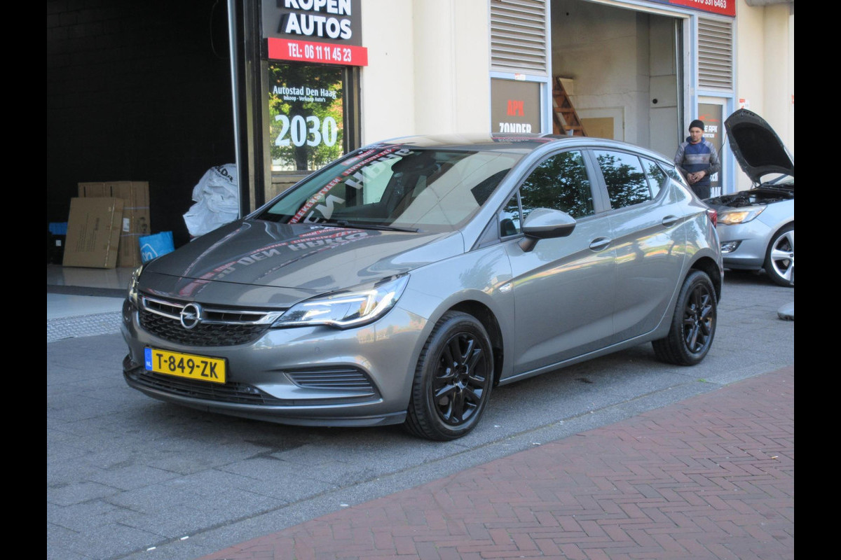 Opel Astra 1.4 Turbo Automaat Navi Stoel&Stuur Verwarming Opel Astra 1.4 Turbo Automaat Navi Stoel&Stuur Verwarming