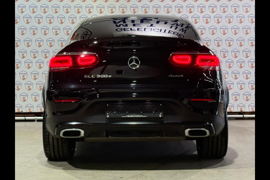 Mercedes-Benz GLC Coupé 300e 4MATIC Business Solution AMG | Pano | 20 Inch | Trekhaak | 360 Camera | Memory