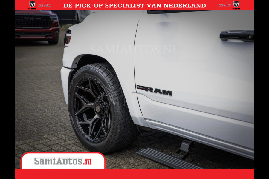 Dodge Ram 1500 1500 Limited Night High Output 540HP 706Nm | Massage + Full Option | De Meest Luxe en Volle Pick-Up in zijn Klasse | Comfortabele Dubbele Cabine met Royale 5 Zitplaatsen | BPM vrij | Nu Leverbaar uit Voorraad | Voorraad Nr 2351 - 7478