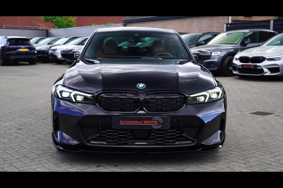 BMW 3-serie 330e xDrive M-pakket | BMW LED | Adaptieve Cruise | Camera | Harman/Kardon | Carbon | Driving Assistant | Active Guard