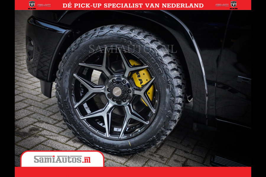 Dodge Ram 1500 Limited Night High Output 540HP 706Nm | Massage + Full Option | De Meest Luxe en Volle Pick-Up in zijn Klasse | Comfortabele Dubbele Cabine met Royale 5 Zitplaatsen | BPM vrij | Nu Leverbaar uit Voorraad | Voorraad Nr 2356 - 0990