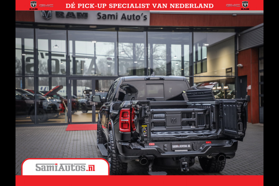 Dodge Ram 1500 Limited Night High Output 540HP 706Nm | Massage + Full Option | De Meest Luxe en Volle Pick-Up in zijn Klasse | Comfortabele Dubbele Cabine met Royale 5 Zitplaatsen | BPM vrij | Nu Leverbaar uit Voorraad | Voorraad Nr 2356 - 0990
