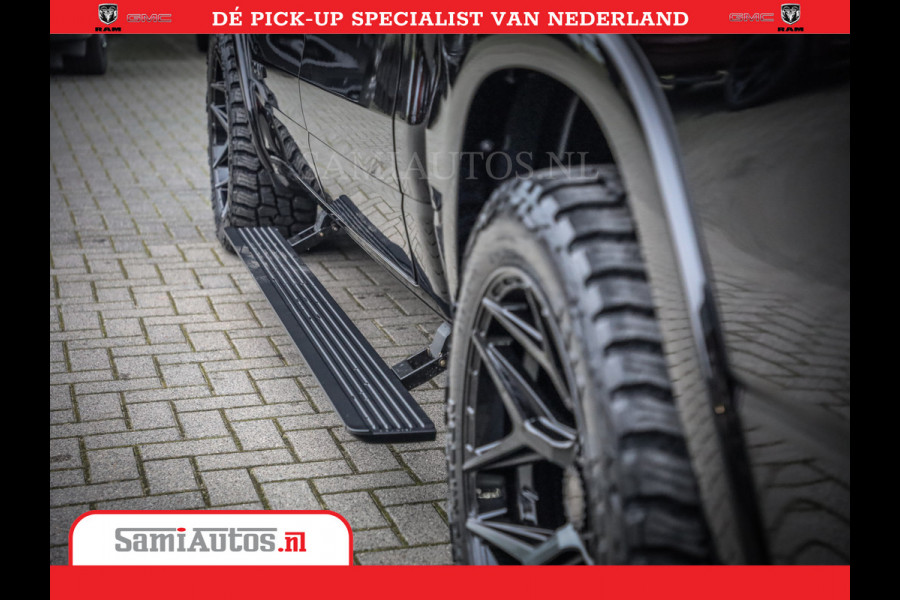 Dodge Ram 1500 Limited Night High Output 540HP 706Nm | Massage + Full Option | De Meest Luxe en Volle Pick-Up in zijn Klasse | Comfortabele Dubbele Cabine met Royale 5 Zitplaatsen | BPM vrij | Nu Leverbaar uit Voorraad | Voorraad Nr 2356 - 0990