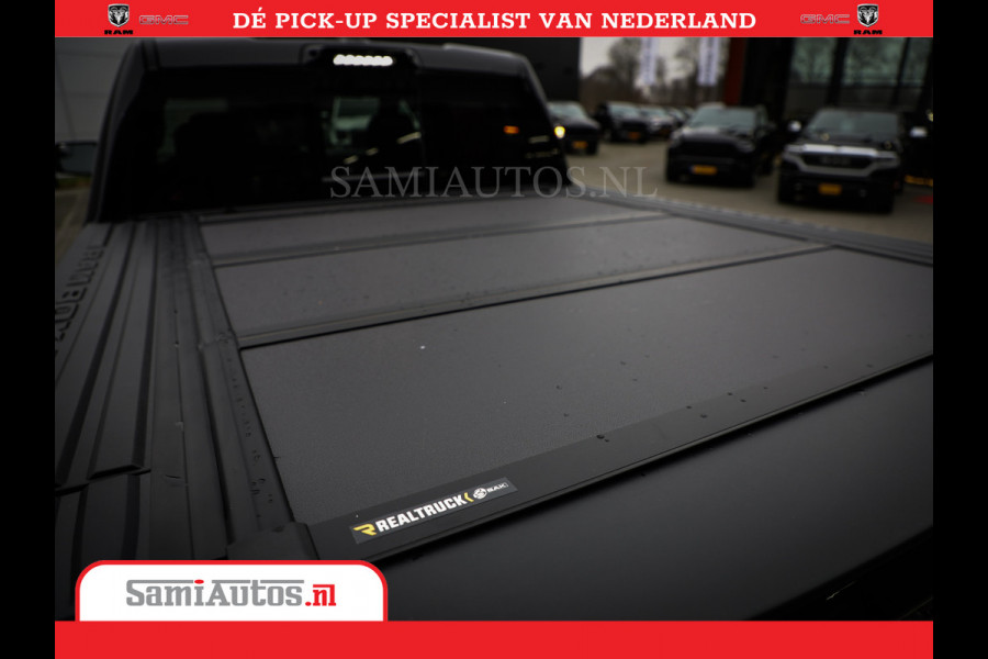 Dodge Ram 1500 Limited Night High Output 540HP 706Nm | Massage + Full Option | De Meest Luxe en Volle Pick-Up in zijn Klasse | Comfortabele Dubbele Cabine met Royale 5 Zitplaatsen | BPM vrij | Nu Leverbaar uit Voorraad | Voorraad Nr 2356 - 0990