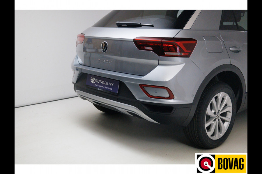 Volkswagen T-Roc 1.5 TSI Business Edition 150 PK | Stoel- Stuurverw. | IQdrive | Aut. inparkeren | Camera Dodehoek detectie, Navigatie, PDC V+A, Virtual cockpit, 4x op voorraad!