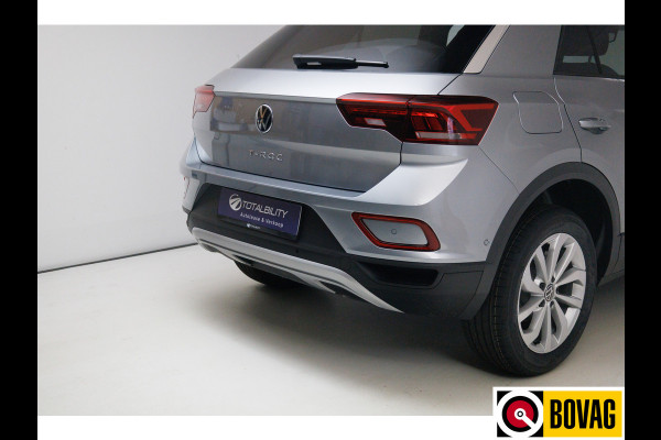 Volkswagen T-Roc 1.5 TSI Business Edition 150 PK | Stoel- Stuurverw. | IQdrive | Aut. inparkeren | Camera Dodehoek detectie, Navigatie, PDC V+A, Virtual cockpit, 4x op voorraad!