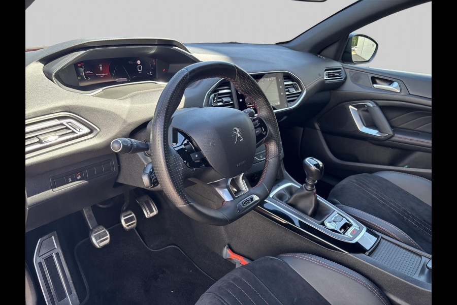 Peugeot 308 SW 1.2 PureTech Blue Lease GT | 18" velgen | halfleder | navi |