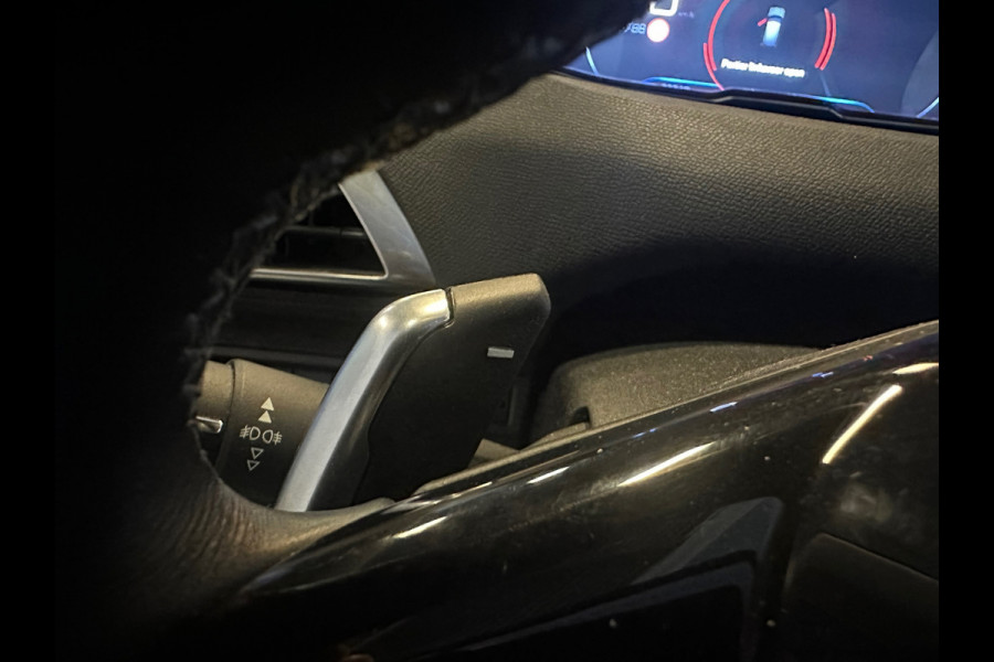 Peugeot 3008 1.2 PureTech Blue Lease Premium