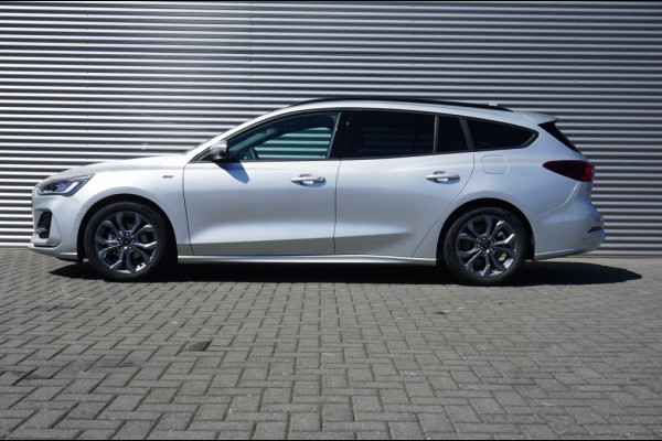 Ford FOCUS Wagon 155PK ST-LINE AUTOMAAT | WINTERPACK | ADAPTIVE | CARPLAY | LUXE!