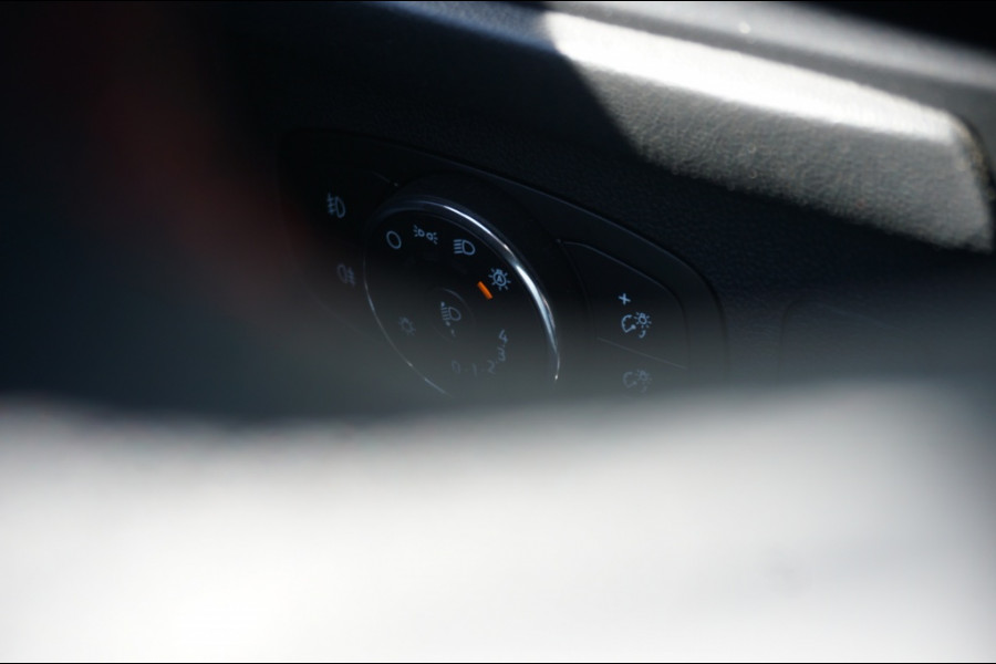 Ford FOCUS Wagon 155PK ST-LINE AUTOMAAT | WINTERPACK | ADAPTIVE | CARPLAY | LUXE!