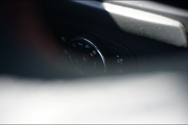 Ford FOCUS Wagon 155PK ST-LINE AUTOMAAT | WINTERPACK | ADAPTIVE | CARPLAY | LUXE!