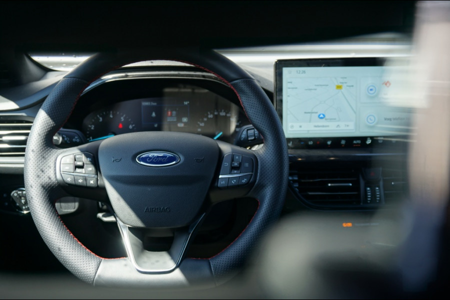 Ford FOCUS Wagon 155PK ST-LINE AUTOMAAT | WINTERPACK | ADAPTIVE | CARPLAY | LUXE!
