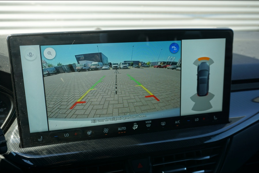 Ford FOCUS Wagon 155PK ST-LINE AUTOMAAT | WINTERPACK | ADAPTIVE | CARPLAY | LUXE!