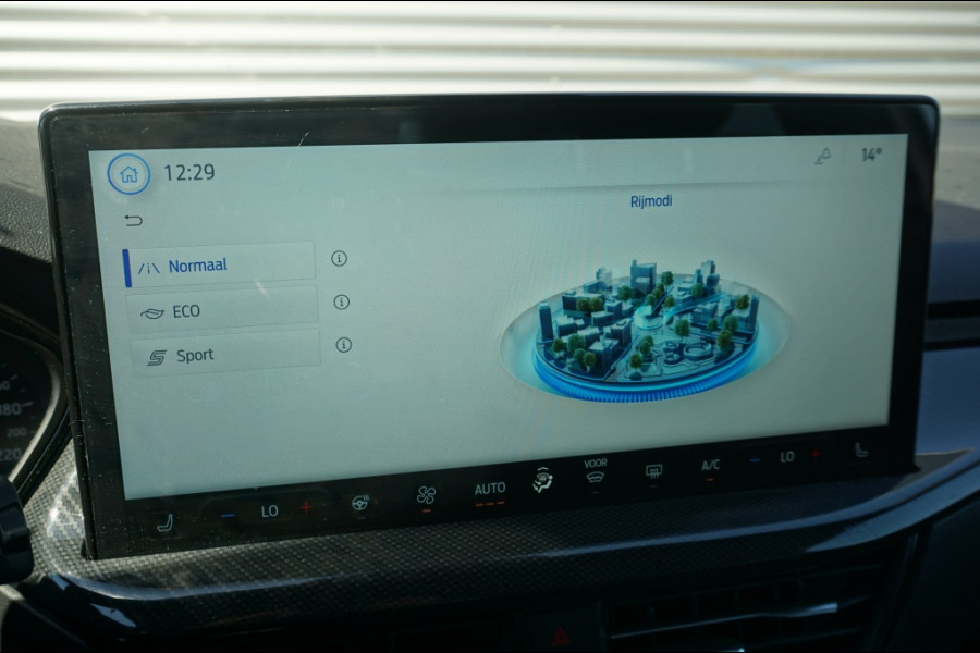 Ford FOCUS Wagon 155PK ST-LINE AUTOMAAT | WINTERPACK | ADAPTIVE | CARPLAY | LUXE!