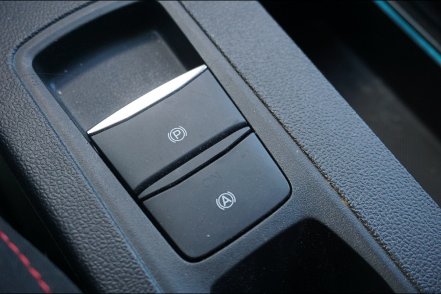 Ford FOCUS Wagon 155PK ST-LINE AUTOMAAT | WINTERPACK | ADAPTIVE | CARPLAY | LUXE!