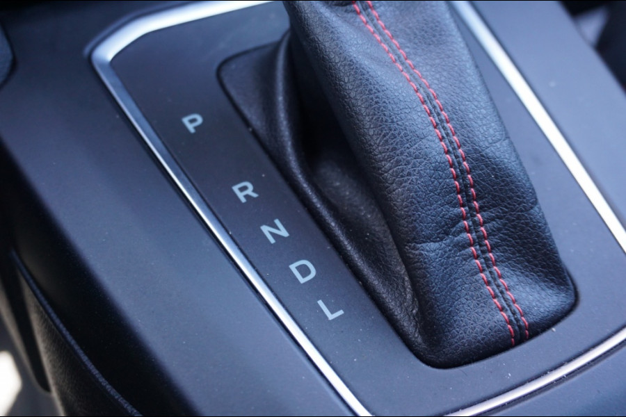 Ford FOCUS Wagon 155PK ST-LINE AUTOMAAT | WINTERPACK | ADAPTIVE | CARPLAY | LUXE!