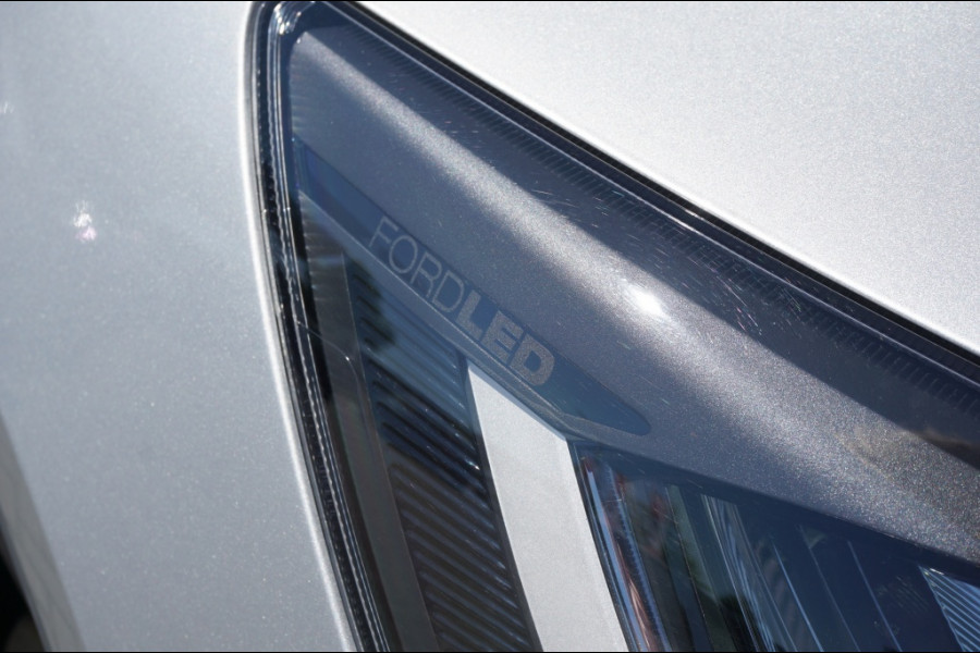 Ford FOCUS Wagon 155PK ST-LINE AUTOMAAT | WINTERPACK | ADAPTIVE | CARPLAY | LUXE!