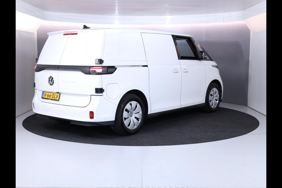 Volkswagen ID. Buzz Cargo 77 kWh Volkswagen ID. Buzz Cargo L1H1 77 kWh | Trekhaak wegklapbaar | Camera | Stoelverwarming |