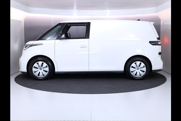 Volkswagen ID. Buzz Cargo 77 kWh Volkswagen ID. Buzz Cargo L1H1 77 kWh | Trekhaak wegklapbaar | Camera | Stoelverwarming |