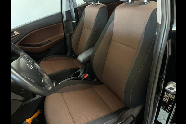 Hyundai i20 1.0 T-GDI Comfort AIRCO NAVI CRUISE MULTI STUUR ELEK RAMEN CENT VERG PDC ZWARTE VELGEN ZEER NETTE AUTO