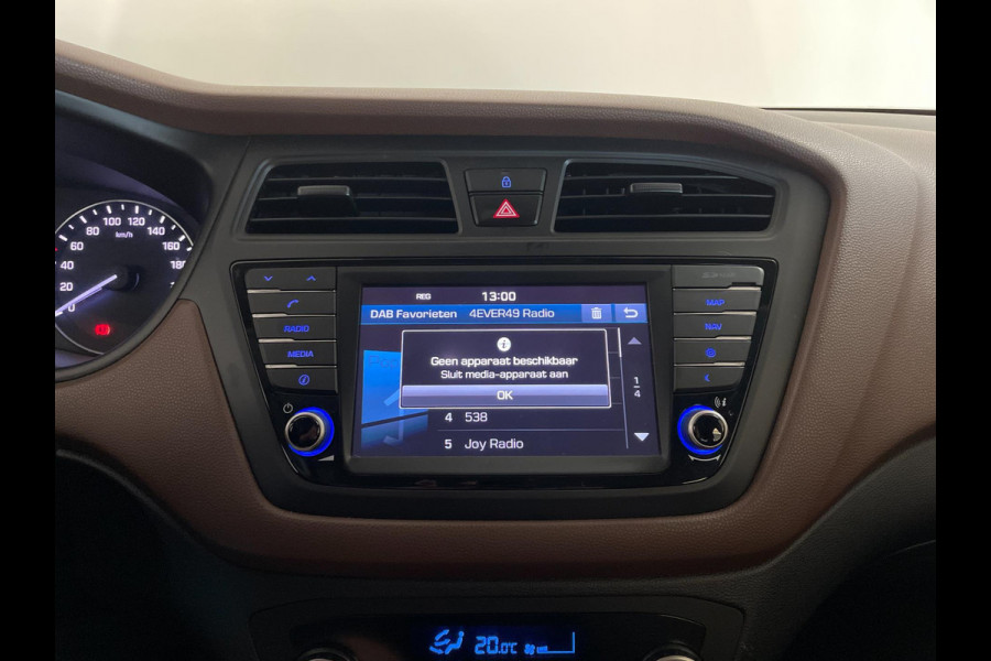 Hyundai i20 1.0 T-GDI Comfort AIRCO NAVI CRUISE MULTI STUUR ELEK RAMEN CENT VERG PDC ZWARTE VELGEN ZEER NETTE AUTO
