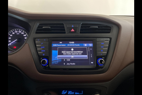 Hyundai i20 1.0 T-GDI Comfort AIRCO NAVI CRUISE MULTI STUUR ELEK RAMEN CENT VERG PDC ZWARTE VELGEN ZEER NETTE AUTO