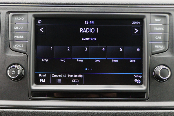 MAN TGE 35 2.0 TDI L3H3 (L2H2) 3-Zits, Apple Carplay, Cruise, Airco, PDC, Trekhaak