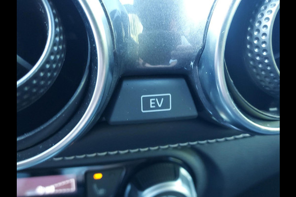 Nissan Juke 1.6 Hybrid Tekna
