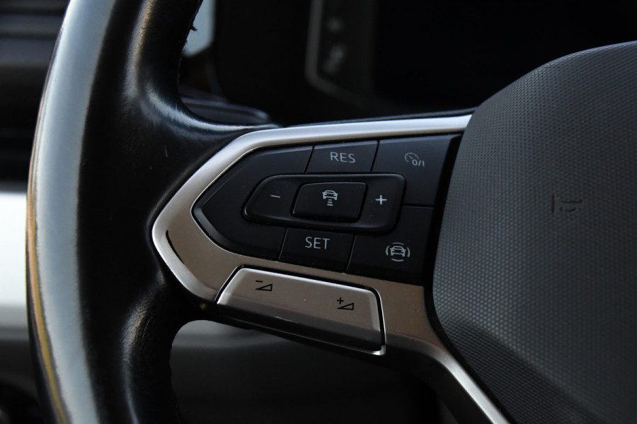 Volkswagen Transporter 2.0 TDI L2H1 30 Bulli Virtual, Adaptieve Cruise, Camera, 150PK, Carplay, Multimedia, Trekhaak, Uniek!