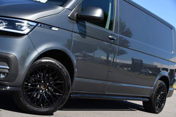 Volkswagen Transporter 2.0 TDI L2H1 30 Bulli Virtual, Adaptieve Cruise, Camera, 150PK, Carplay, Multimedia, Trekhaak, Uniek!