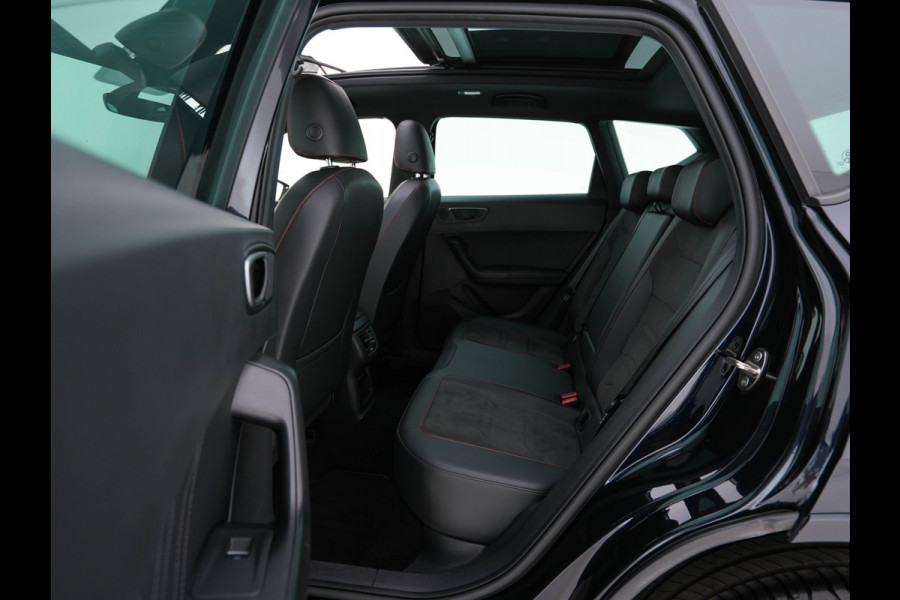 Seat Ateca 1.5 TSI FR Business Intense *PANO | LEATHER-MICROFIBRE | FULL-LED | MEMORY-PACK | TOP-VIEW | BEATS-AUDIO | DIGI-COCKPIT | NAVI-FULLMAP | SPORT-SEATS | DAB+ | KEYLESS | CARPLAY | ECC | HEATED-SEATS | PDC | 18''ALU*