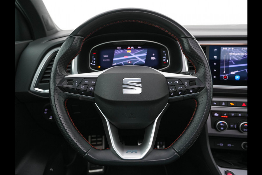 Seat Ateca 1.5 TSI FR Business Intense *PANO | LEATHER-MICROFIBRE | FULL-LED | MEMORY-PACK | TOP-VIEW | BEATS-AUDIO | DIGI-COCKPIT | NAVI-FULLMAP | SPORT-SEATS | DAB+ | KEYLESS | CARPLAY | ECC | HEATED-SEATS | PDC | 18''ALU*