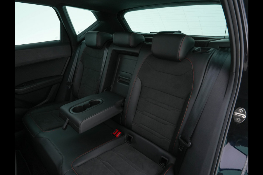Seat Ateca 1.5 TSI FR Business Intense *PANO | LEATHER-MICROFIBRE | FULL-LED | MEMORY-PACK | TOP-VIEW | BEATS-AUDIO | DIGI-COCKPIT | NAVI-FULLMAP | SPORT-SEATS | DAB+ | KEYLESS | CARPLAY | ECC | HEATED-SEATS | PDC | 18''ALU*
