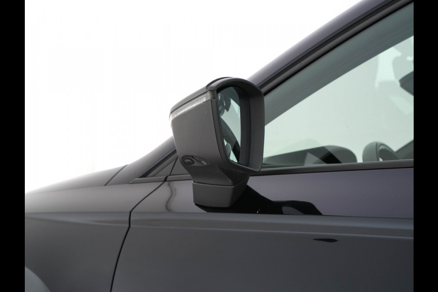 Seat Ateca 1.5 TSI FR Business Intense *PANO | LEATHER-MICROFIBRE | FULL-LED | MEMORY-PACK | TOP-VIEW | BEATS-AUDIO | DIGI-COCKPIT | NAVI-FULLMAP | SPORT-SEATS | DAB+ | KEYLESS | CARPLAY | ECC | HEATED-SEATS | PDC | 18''ALU*