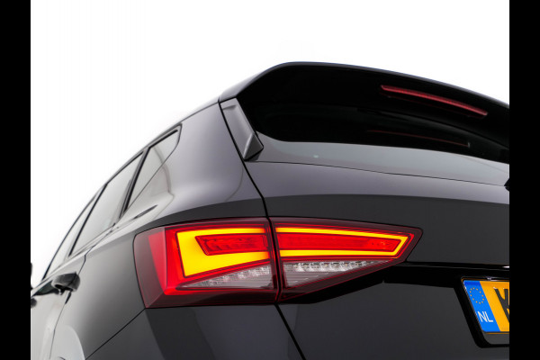 Seat Ateca 1.5 TSI FR Business Intense *PANO | LEATHER-MICROFIBRE | FULL-LED | MEMORY-PACK | TOP-VIEW | BEATS-AUDIO | DIGI-COCKPIT | NAVI-FULLMAP | SPORT-SEATS | DAB+ | KEYLESS | CARPLAY | ECC | HEATED-SEATS | PDC | 18''ALU*