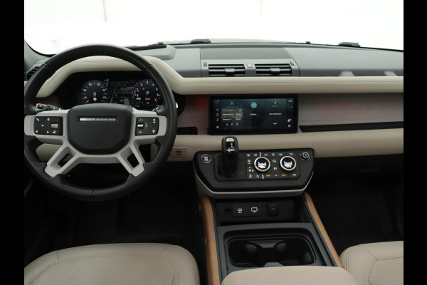 Land Rover Defender 110 P400e 110 SE