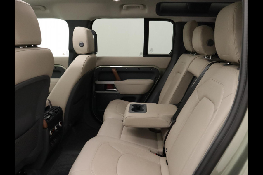Land Rover Defender 110 P400e 110 SE