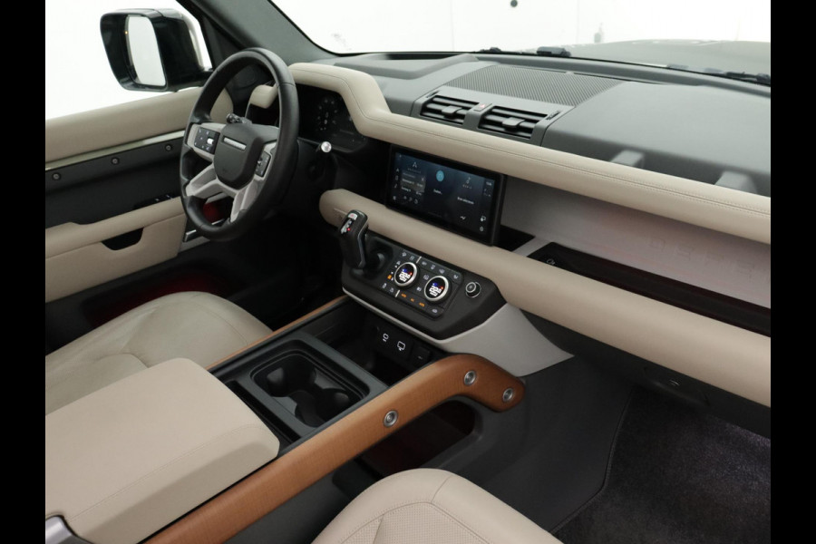 Land Rover Defender 110 P400e 110 SE