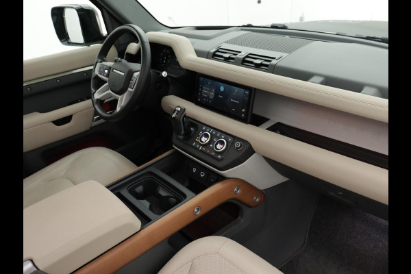 Land Rover Defender 110 P400e 110 SE