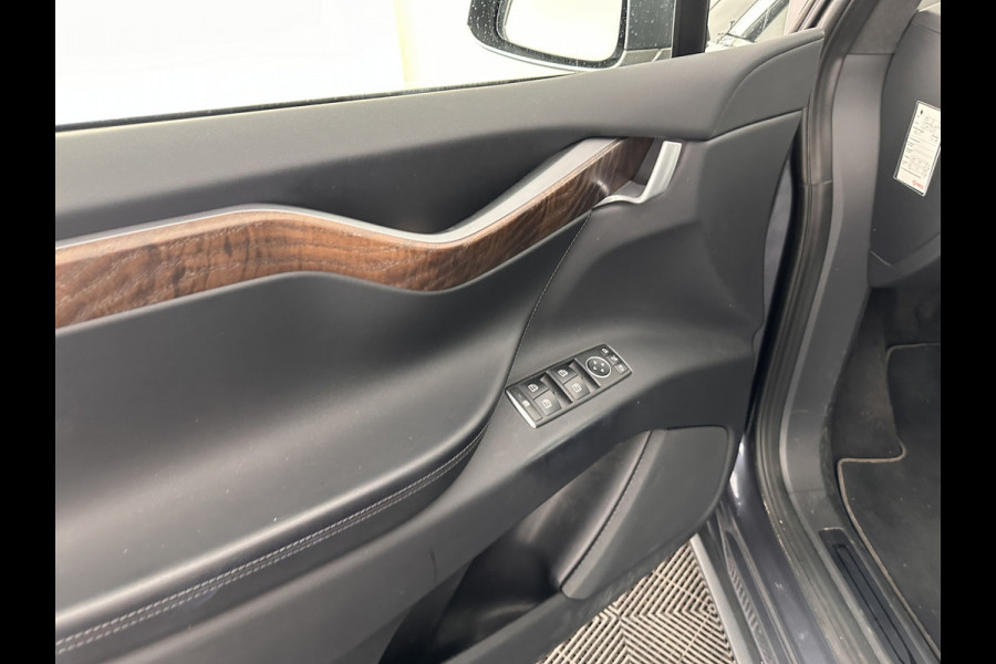 Tesla Model X 100D AWD [ 3-Fase ] Aut. *PANO-WINDOW | AUTO-PILOT | FULL-LEATHER | TOWBAR | CCS-FASTLOADER | NAVI-FULLMAP | FULL-LED | AIR-SUSPENSION | DIGI-COCKPIT | KEYLESS | CAMERA | DAB+ | HEATED-COMFORT-SEATS | 20''ALU*