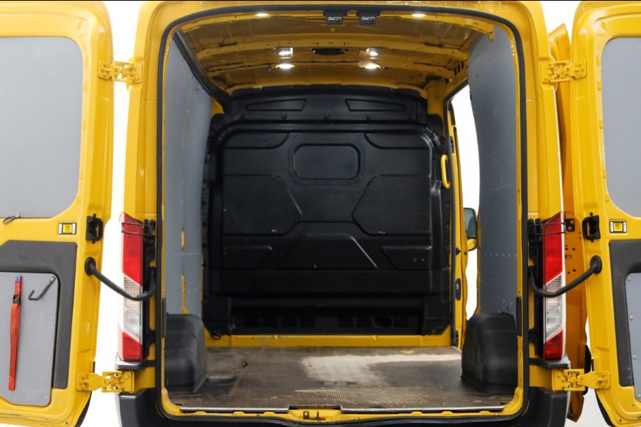 Ford Transit 350 2.0 TDCI 130pk E6 L3H2 Trend Airco/Trekhaak 2800kg 03-2018