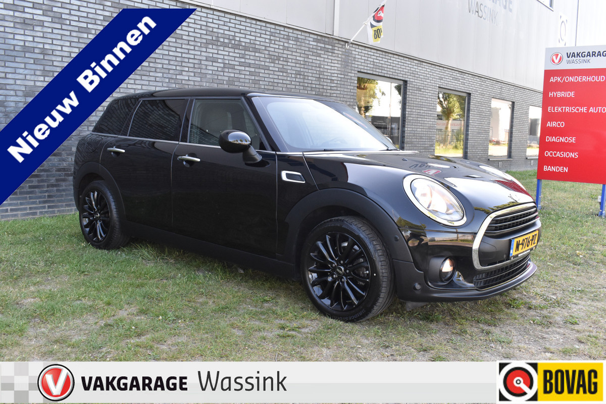MINI Clubman 1.5 One Chili Serious Business Navigatie Keyless-go Cruise