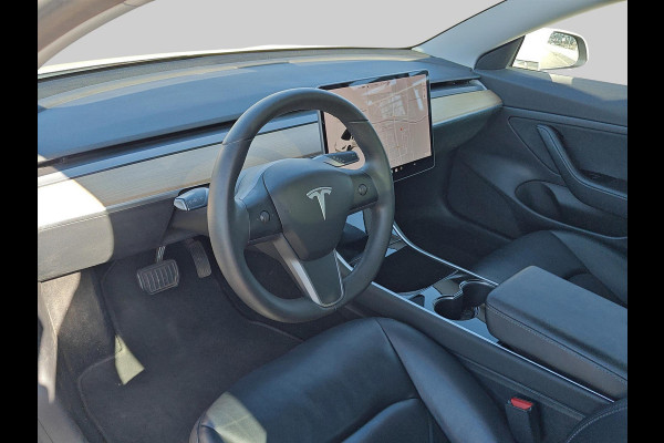 Tesla Model 3 Standard RWD Plus 60 kWh