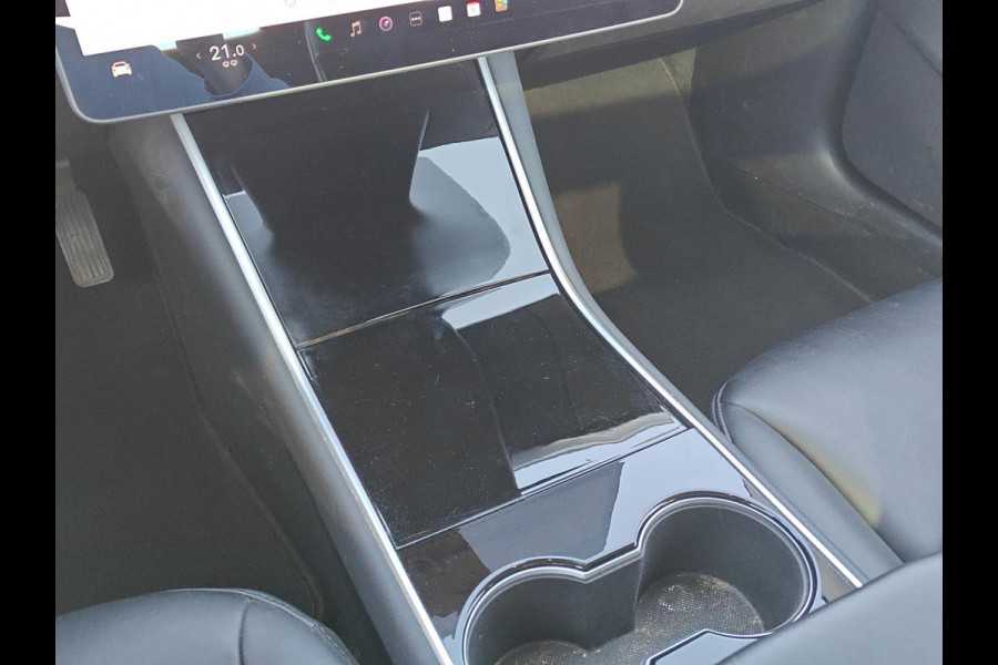 Tesla Model 3 Standard RWD Plus 60 kWh