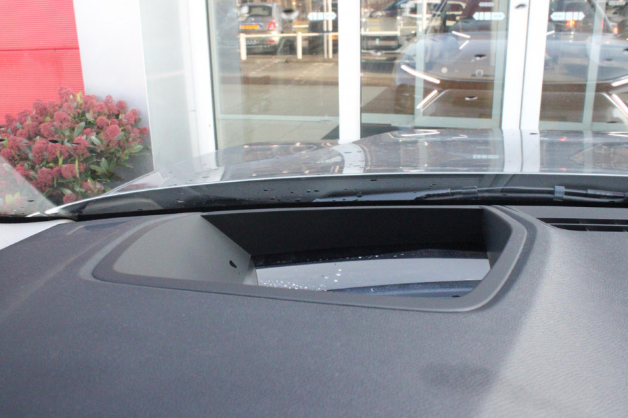 Citroën C5 X 1.6 Plug-in Hybrid 225PK MAX | NAVIGATIE | ELEKTRISCH BEDIENBARE VOORSTOELEN  MET GEHEUGENFUNCTIE | VOORSTOELEN VERWARMD | VOORSTOELEN GEVENTILEERD |LEDEREN BEKLEDING | MASSASGE STOELEN |  HEAD UP DISPLAY | ADAPTIVE CRUISE CONTROL | LED KOPLAMPEN | DRAADLOZE APPLE CARPLAY/ANDROID AUTO | 19" LICHTMETALEN VELGEN | ALL SEASON BANDEN | DRAADLOZE TELEFOONLADER | DAB+ RADIO