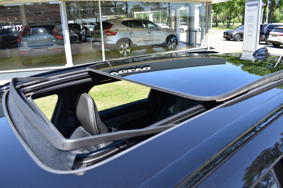 Volvo V90 T8 390PK AWD R-Design HUD | H&K | Trekhaak | Luchtvering | 360 camera | 19"LMV