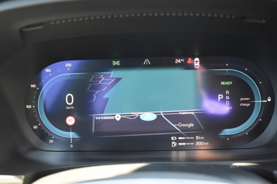 Volvo V90 T8 390PK AWD R-Design HUD | H&K | Trekhaak | Luchtvering | 360 camera | 19"LMV