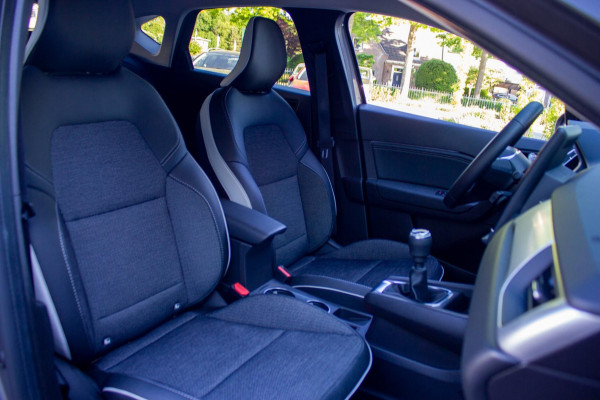 Renault Captur 1.0 TCe 90 techno | incl. fabrieksgarantie | Navi Camera Ledverlichting